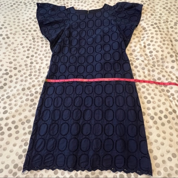J. Crew Factory Scalloped Eyelet Navy Blue Shift Dress With Flutter Sleeve Sz 2 - Picture 14 of 15